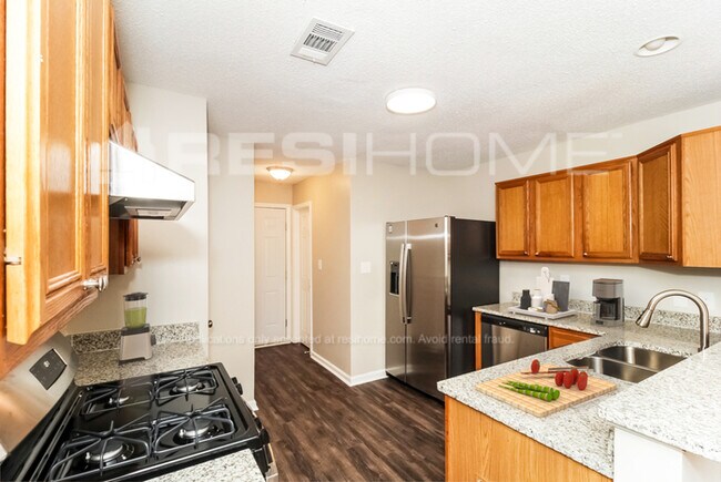 Foto del edificio - 1368 Camrose Ct