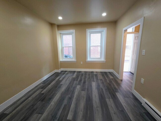 Foto del edificio - 729 Chestnut St