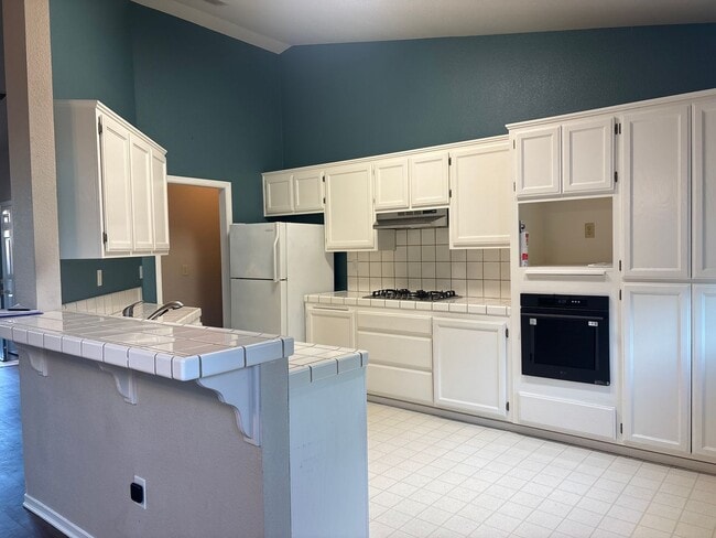 Foto del edificio - Single story located in Oakley within desirable Vintage Parkway neighborhood!!