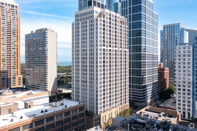 Michigan Avenue Tower 1