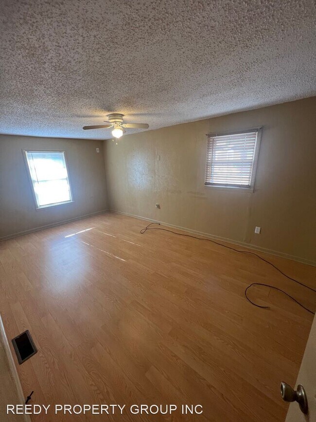 Building Photo - 3 br, 1 bath House - 500 Crescent Avenue