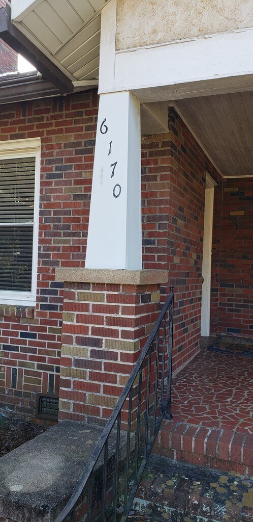 Foto del edificio - 6170 Skylark Rd