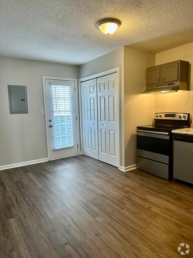 Midway West Apartments for Rent Kannapolis, NC 8 Rentals