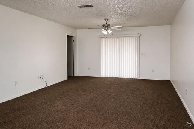 Building Photo - 17677 SE 108th Ave