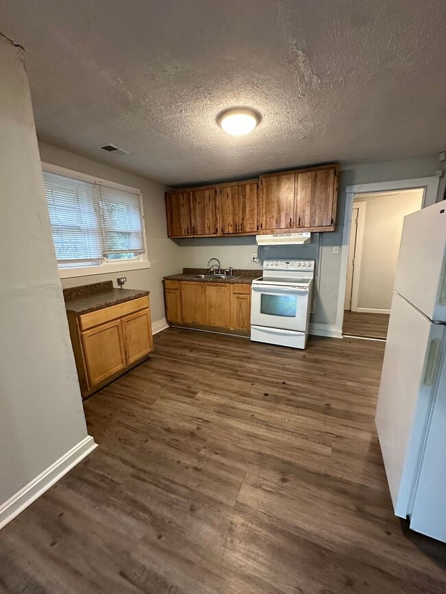 Foto del edificio - 612 N 8th St