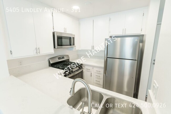 Foto del edificio - 5405 Lindley Ave