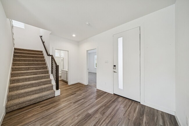 Foto del edificio - 14309 Yellow Hawthorn Ct