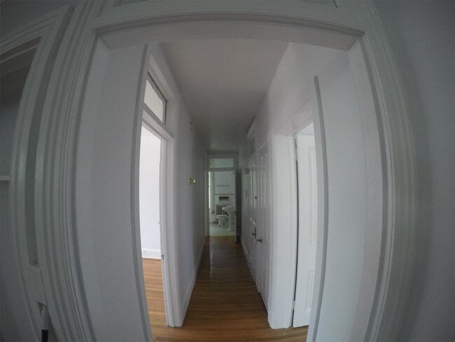 Foto del edificio - 164 W Baltimore Ave