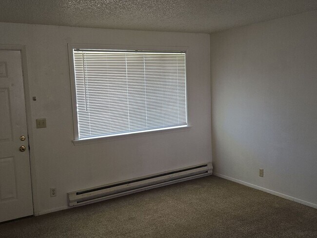 Foto del edificio - 2049 SW 6th Ave