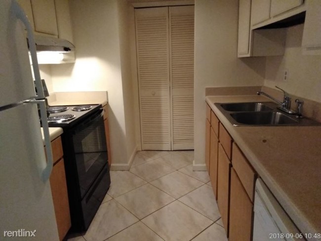 Foto del edificio - 3 br, 2 bath Condo - 3854 kensingwood trace