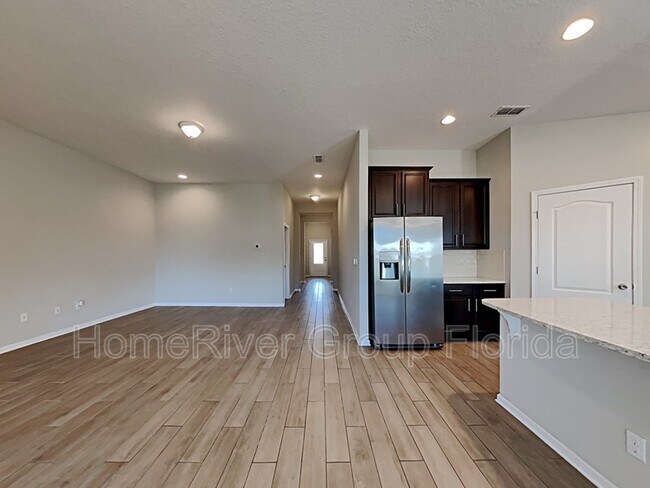 Building Photo - 15662 Chir Pine Dr