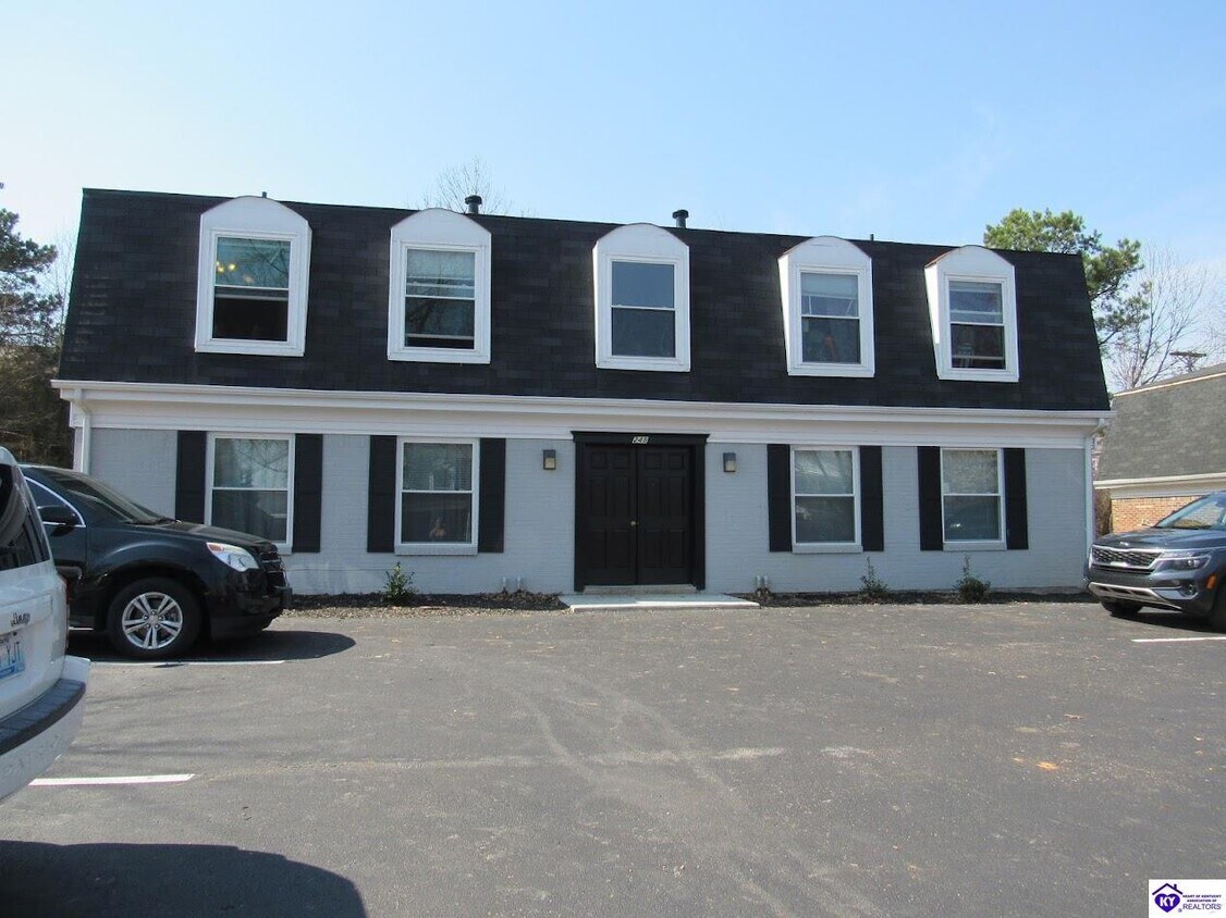 248 Metts Ct Unit Apt2, Elizabethtown, KY 42701 Room for Rent in