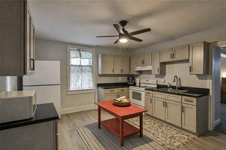 Building Photo - 4448 Orefield Rd