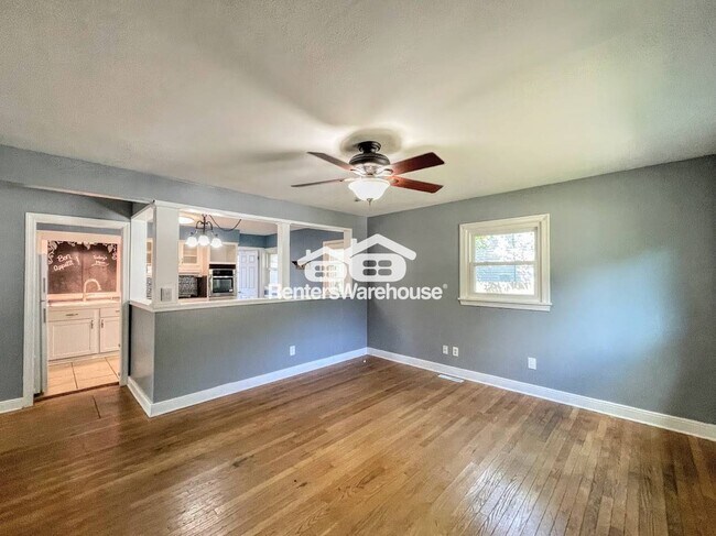 Building Photo - 1341 Boxwood Cir
