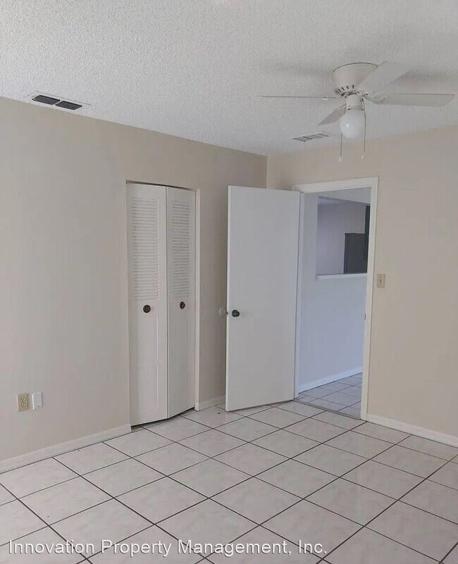 Foto del edificio - 3 br, 2 bath House - 421 Ball Court