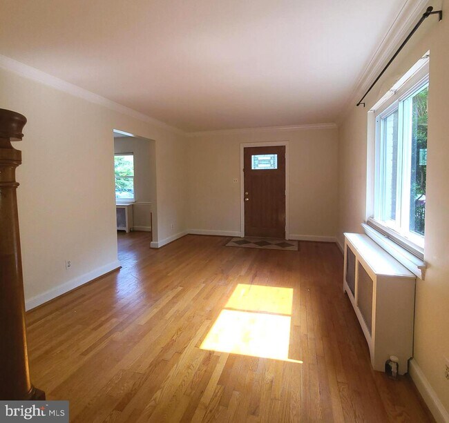 Foto del edificio - 3225 6th St S
