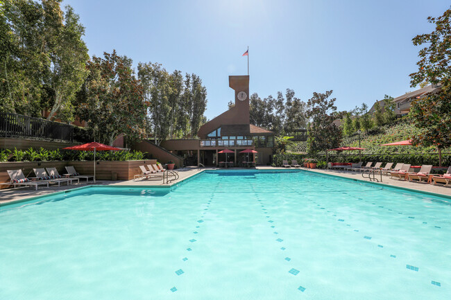 Foto del edificio - Baywood Apartment Homes