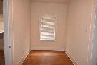 Building Photo - 4618 Clay St
