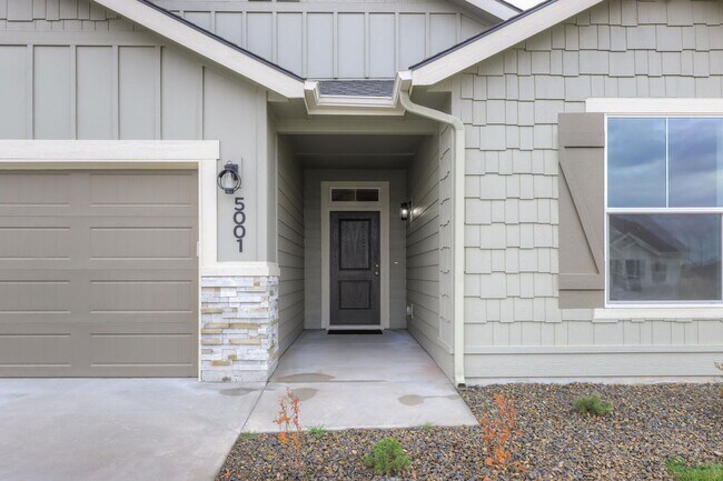 Foto del edificio - Available December 1st! 4bd/2b Newly Const...