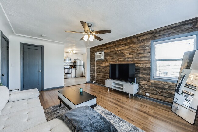 Foto del edificio - South Bannock Apartments