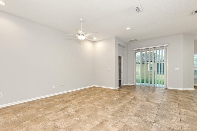 Building Photo - Spacious 4-Bedroom, 2 Full Baths home!