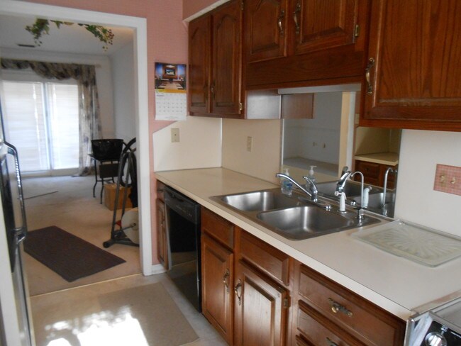 Foto del edificio - 1024 Konnarock Rd