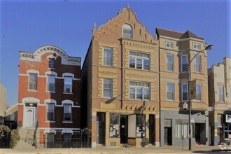 Building Photo - 1744 W 18th St