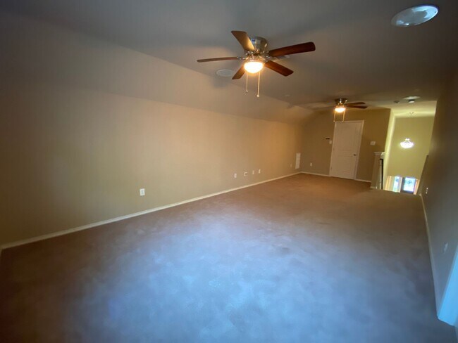 Foto del edificio - 27039 Trinity Bend