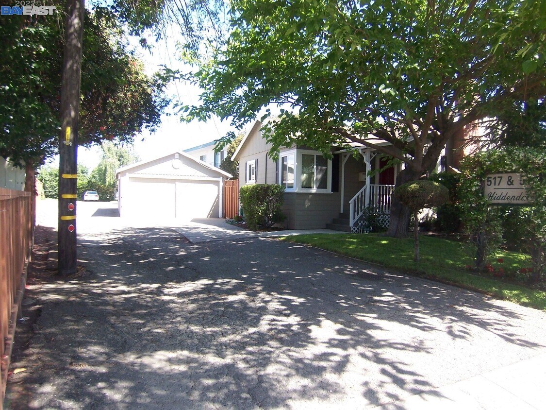 519 Shepherd Ave Unit 1, Hayward, CA 94544 Room for Rent in Hayward