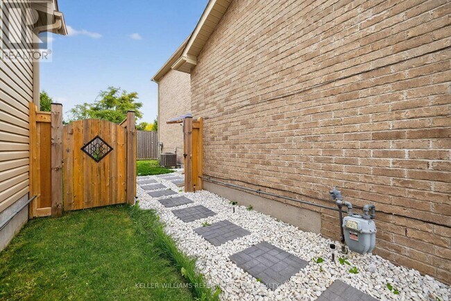 Building Photo - 47 Bramsey St.