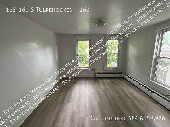 Building Photo - 158-160 S Tulpehocken-160