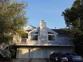 Building Photo - 137 Heather Croft