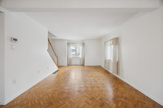 Foto del edificio - 113 Harvest Ln