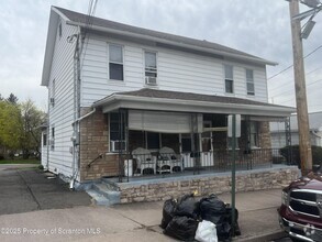 Building Photo - 504 Storrs St