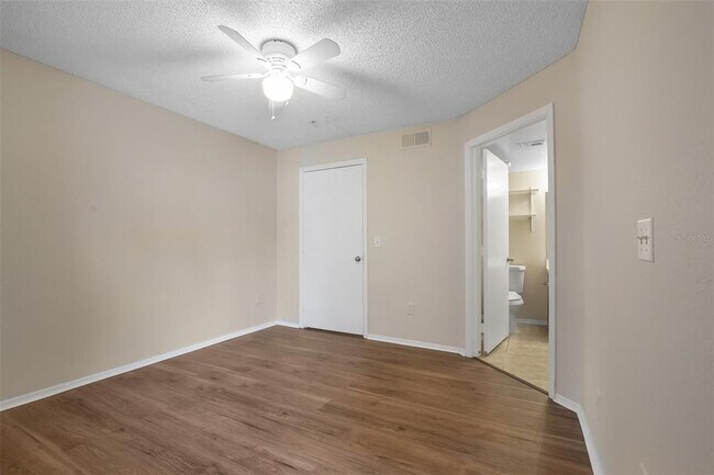 Foto del edificio - 2213 Grand Cayman Ct