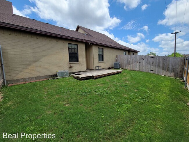 Foto del edificio - 3 br, 3 bath House - 3219 Sergeant Dr.
