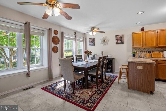 Building Photo - 8006 Spruce Mill Dr