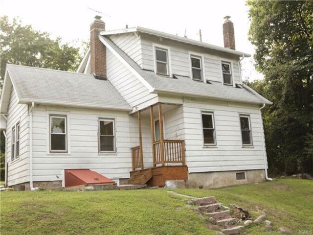 Building Photo - 450 NY-304