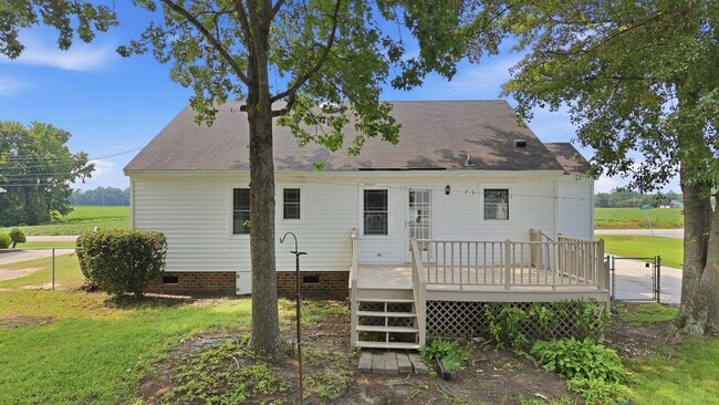 Building Photo - 5244 Evansdale Rd