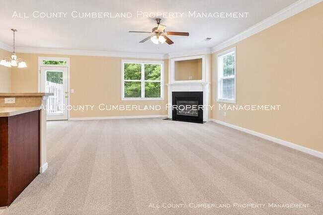 Foto del edificio - 7065 Blairs View Dr