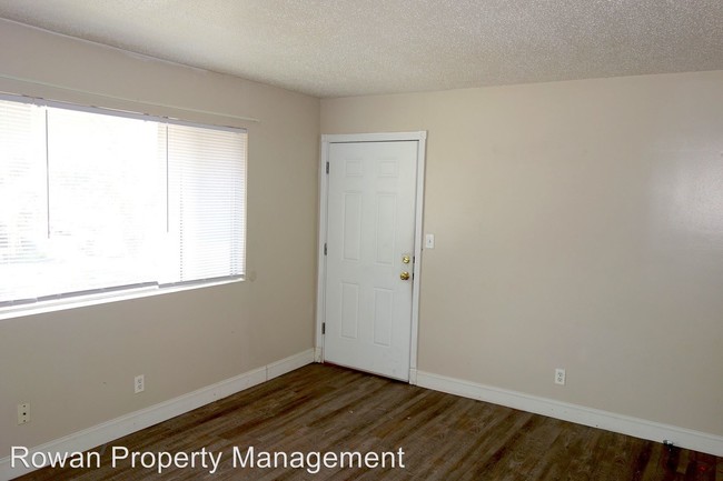 Building Photo - 1649 N 18th St