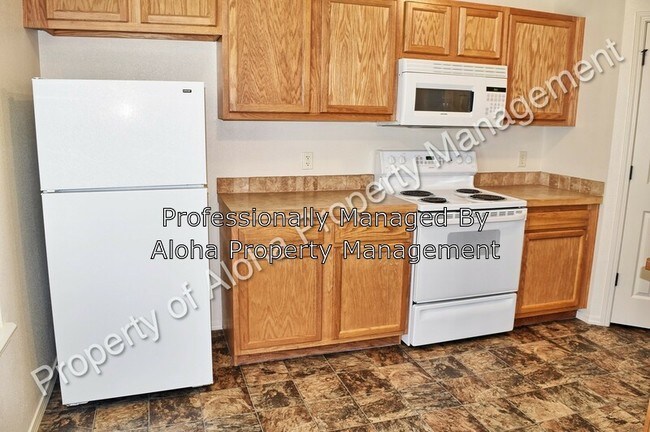 Foto del edificio - 1045 W Pine Ave