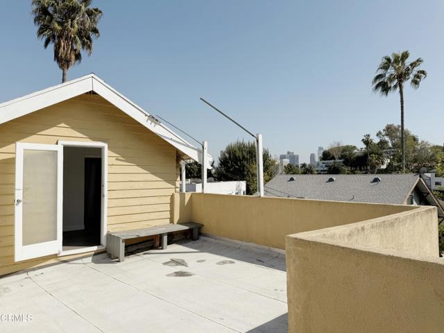 Building Photo - 1827 Santa Ynez St