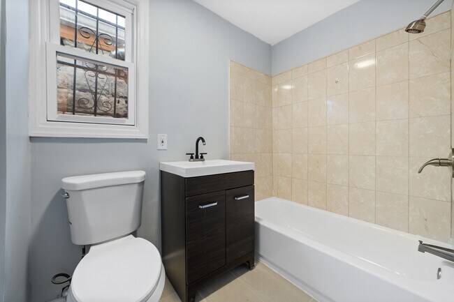 Foto del edificio - 400 E 28th St