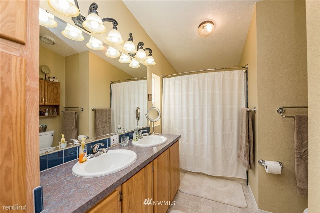 Primary Photo - 3 br, 1 bath House - 142 Rhododendron Dr