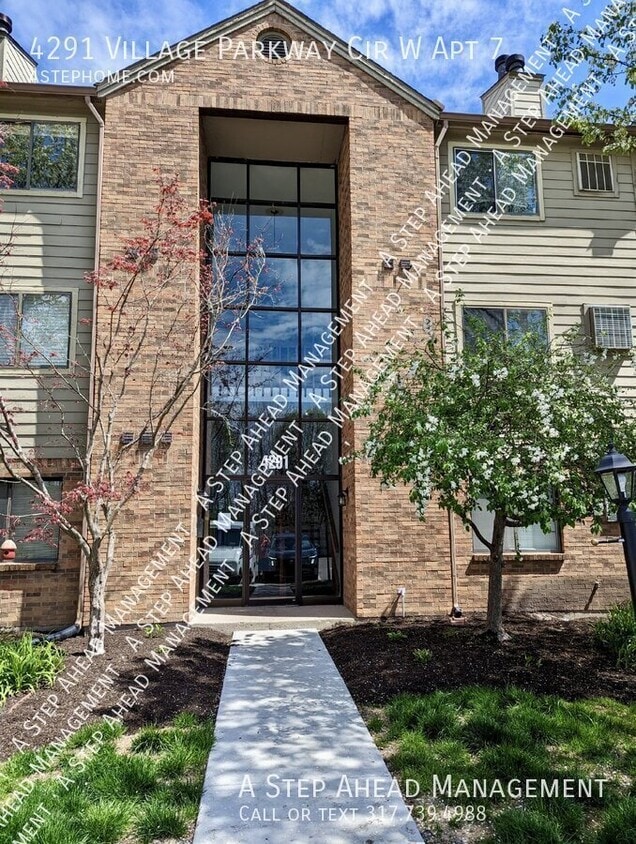Foto principal - 4291 Village Pkwy Cir W
