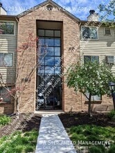 Building Photo - 4291 Village Pkwy Cir W