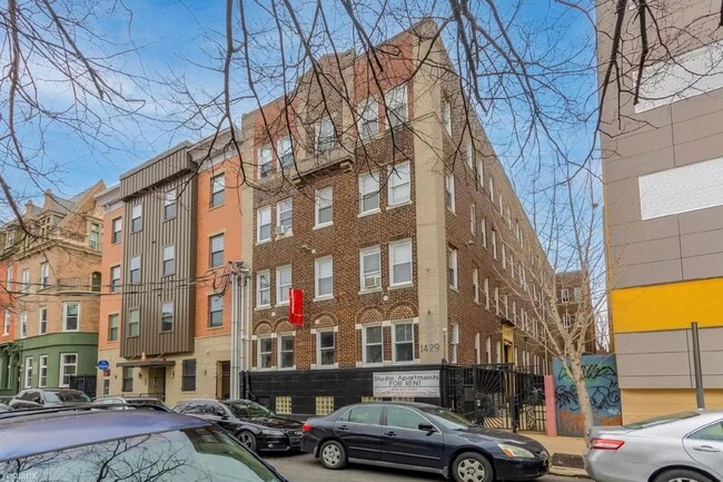 The Antoinette - The Antoinette Apartments
