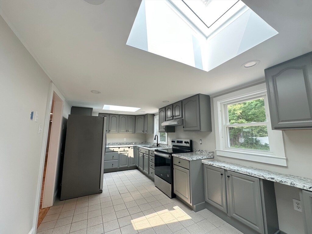 Foto principal - 33 Park Dr