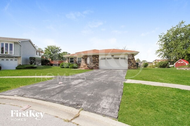 Building Photo - 19724 Orchard Ave